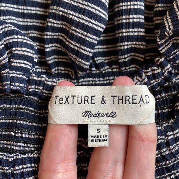 Madewell Texture and Thread Navy Stripped Crop Top - Picture 5 of 6